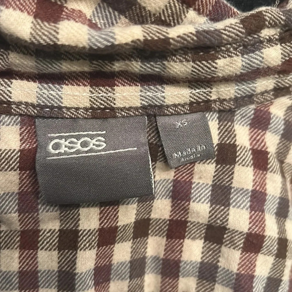Plaid ASOS Button Up - Picture 4 of 5